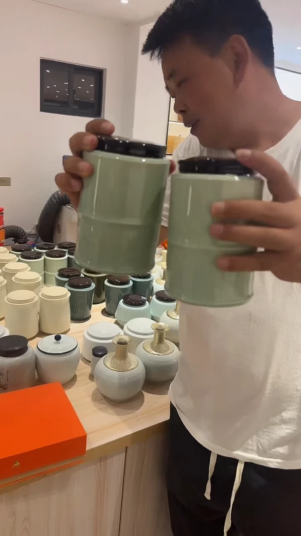 德化陶瓷罐.....