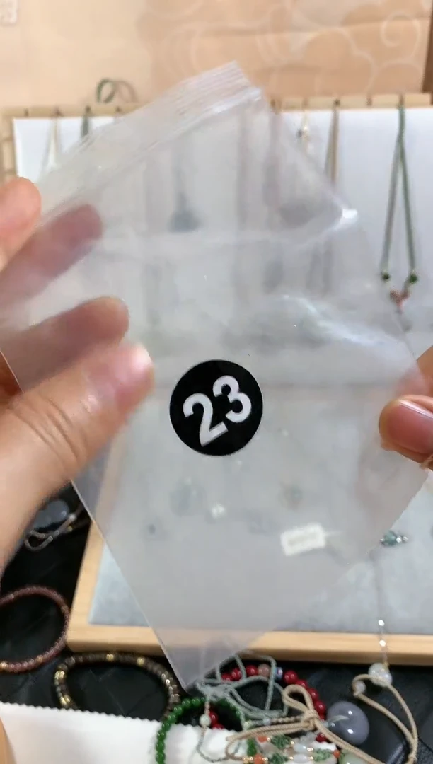 和田玉未镶嵌颈饰吊坠3