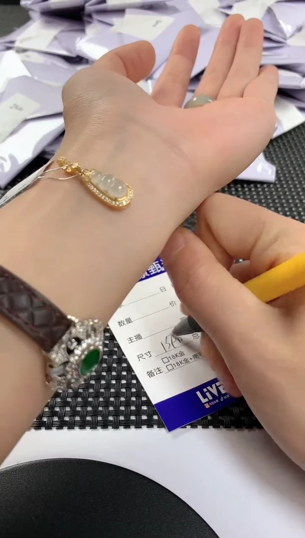 颈饰银S925镶嵌翡翠57