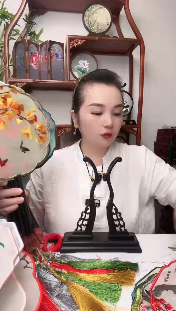 刺绣团扇--手工绣花---双面绣花