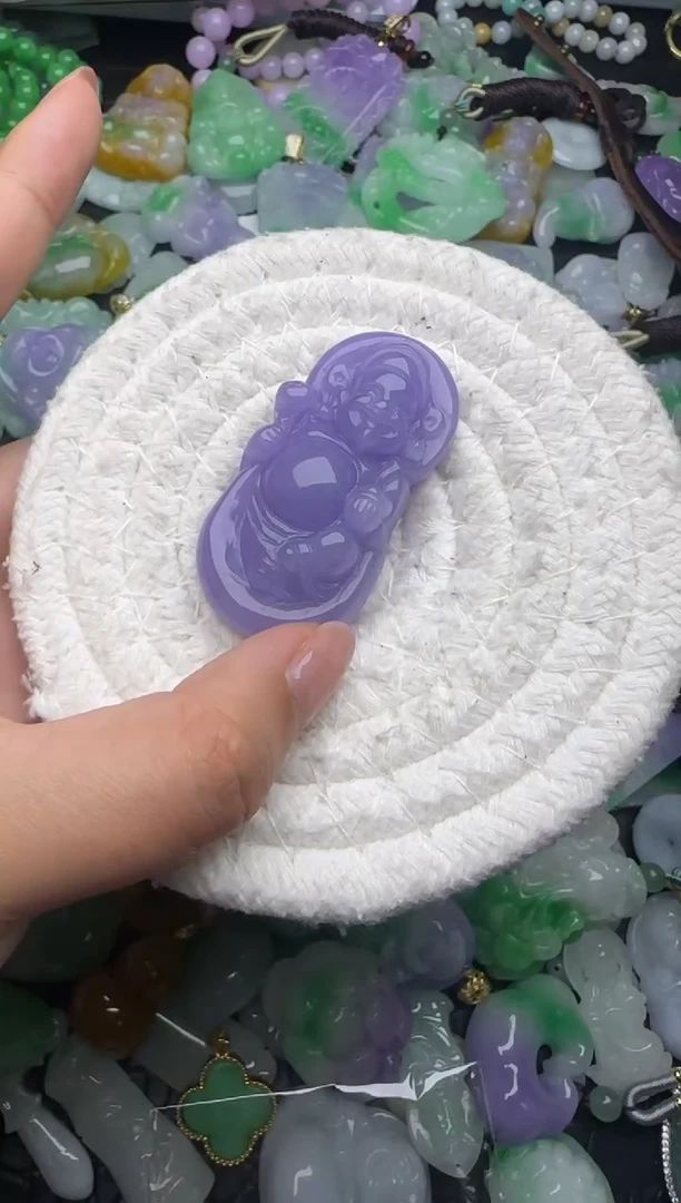 颈饰未镶嵌翡翠缅甸翡翠吊坠