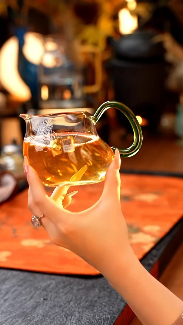 禾器/晶彩望苏茶海/湖绿色