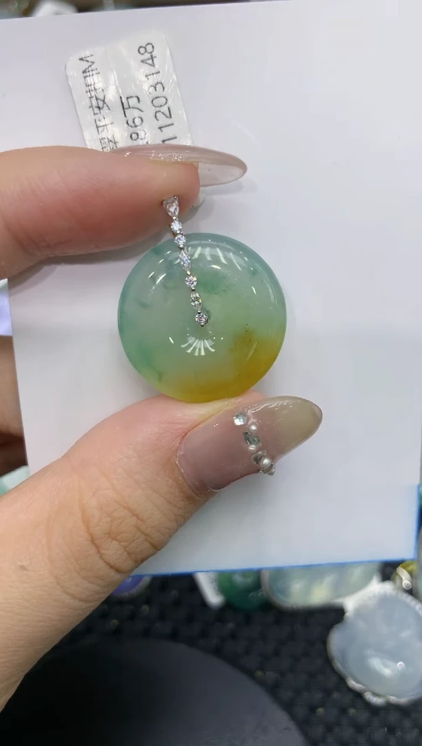 【闪购商品】翡翠颈饰18K金镶嵌222222222