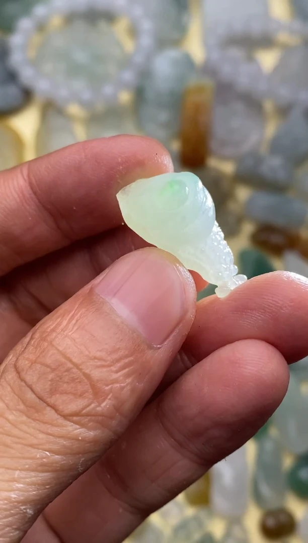 定制翡翠未镶嵌天然缅甸A货翡翠