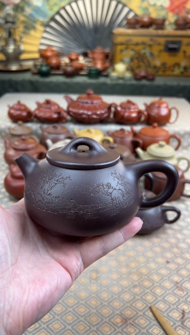 茶壶紫砂老紫拼砂刻绘胖石瓢壶275CC