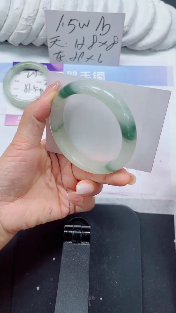 未镶嵌手镯石英质玉206-58