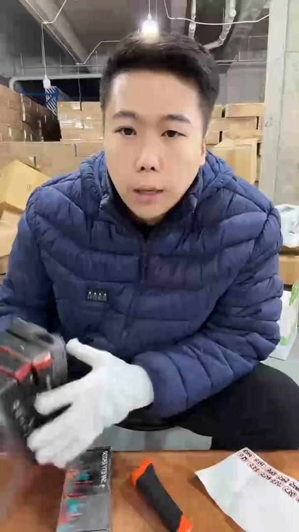 耳机-新年炸炸炸抢抢抢MM531