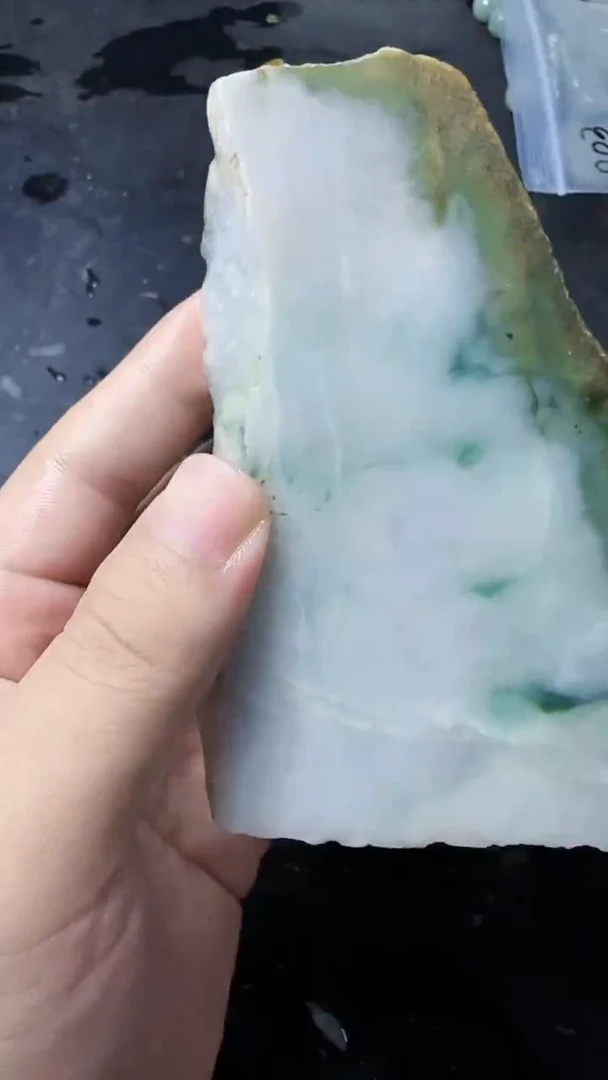 未镶嵌挂件翡翠130