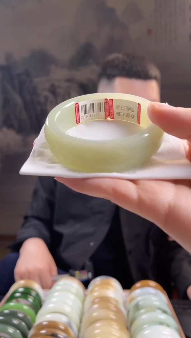 未镶嵌手镯和田玉56+圈口5275