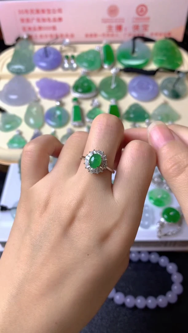 银S925镶嵌戒指翡翠奥*汀戒指