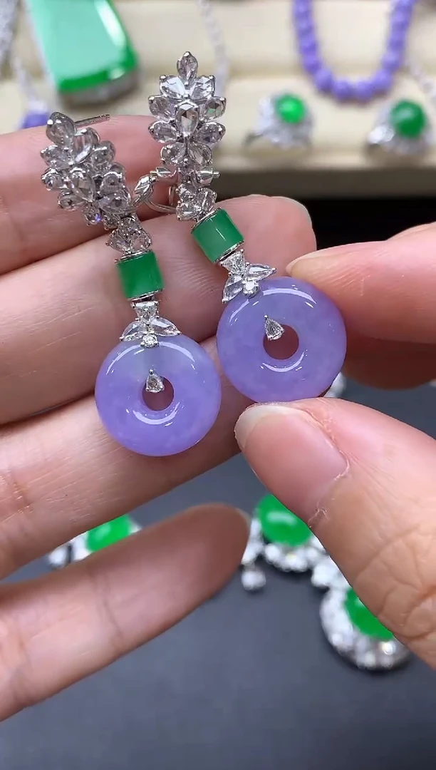 翡翠18K金镶嵌颈饰727-中国好珍宝