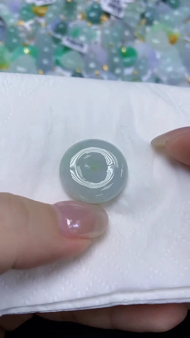 翡翠未镶嵌颈饰天然缅甸翡翠A货