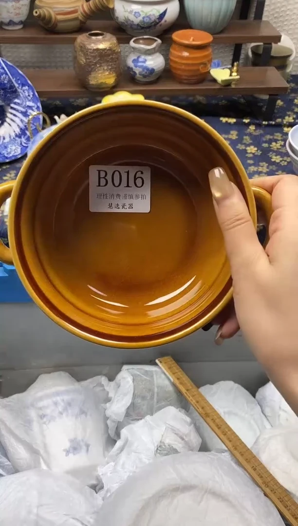 瓷片小***爱           B016