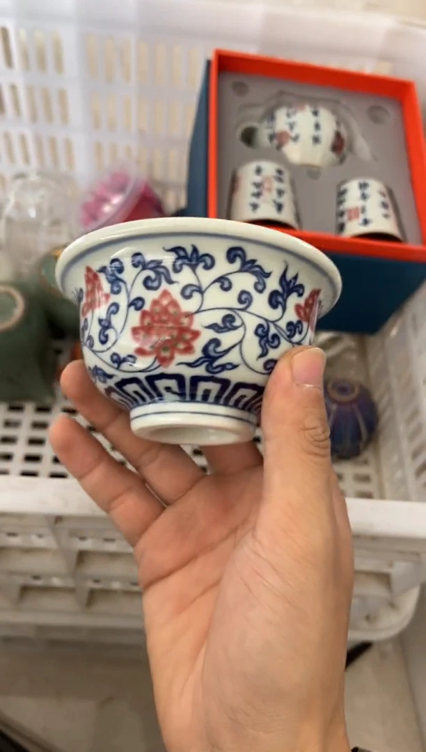 无运费险有瑕疵的摄影的产品有使用过的痕迹有点脏介意勿拍