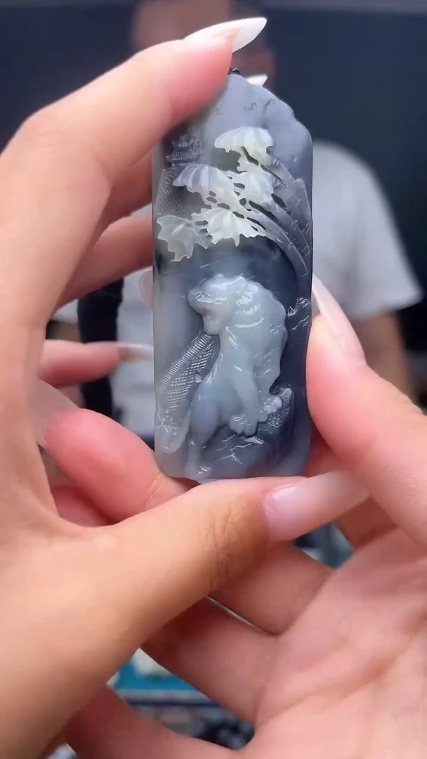 未镶嵌和田玉挂件1