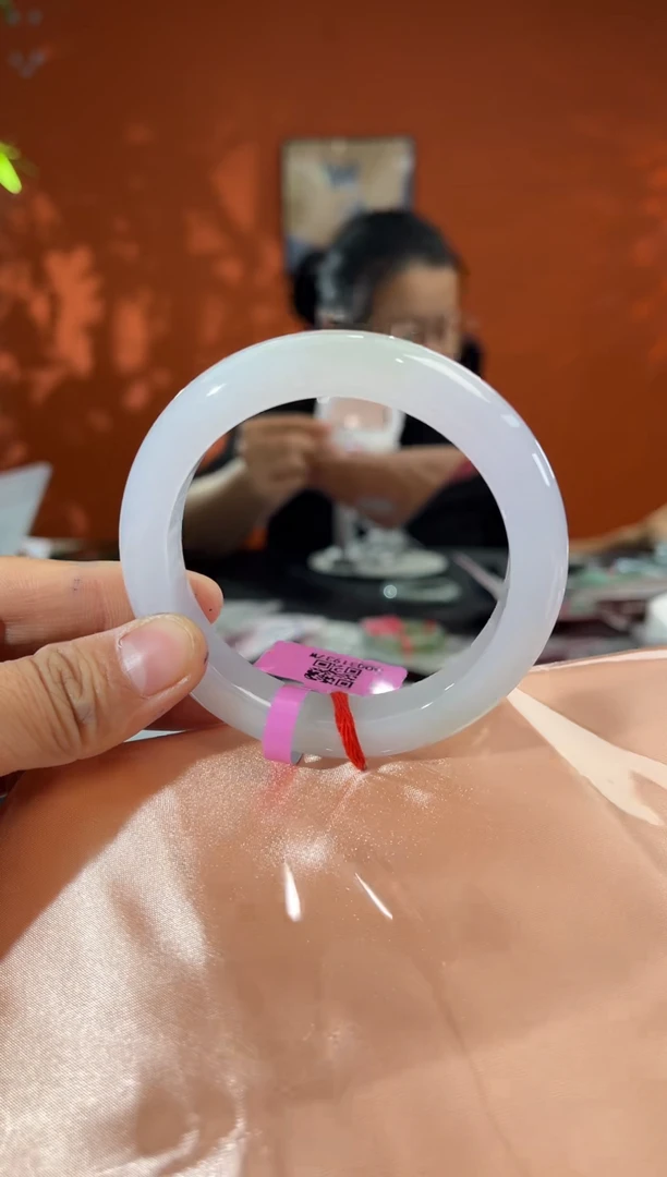 未镶嵌手镯翡翠58