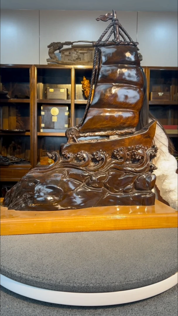 【闪购商品】金丝楠木雕一帆风顺