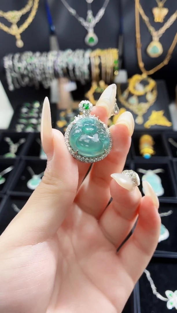 翡翠未镶嵌吊坠(不含链)天然翡翠a货 多样性发其一