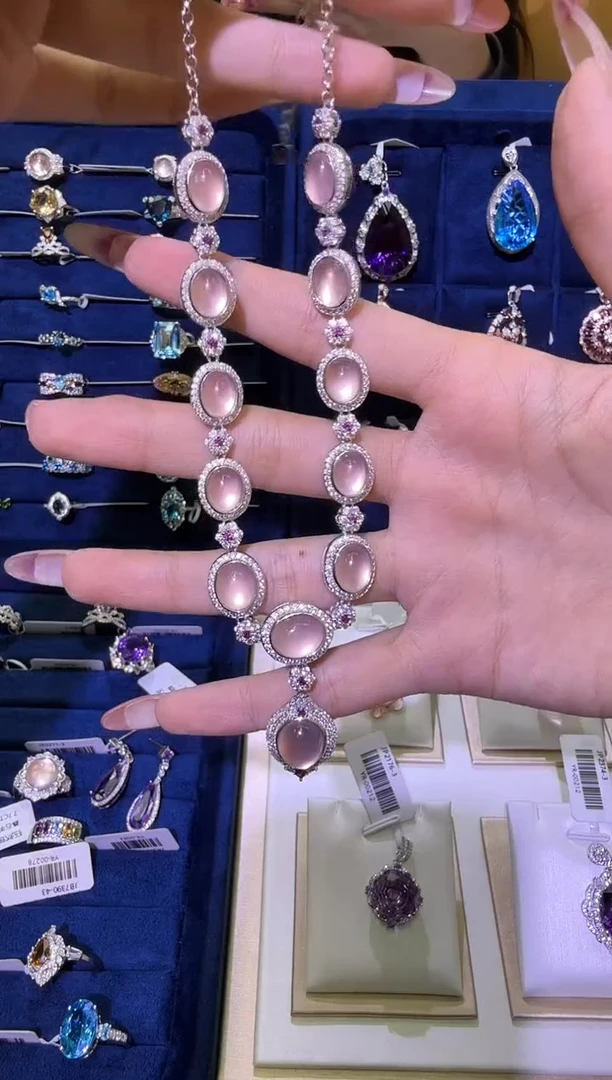 颈饰银S925镶嵌芙蓉石天然宝石