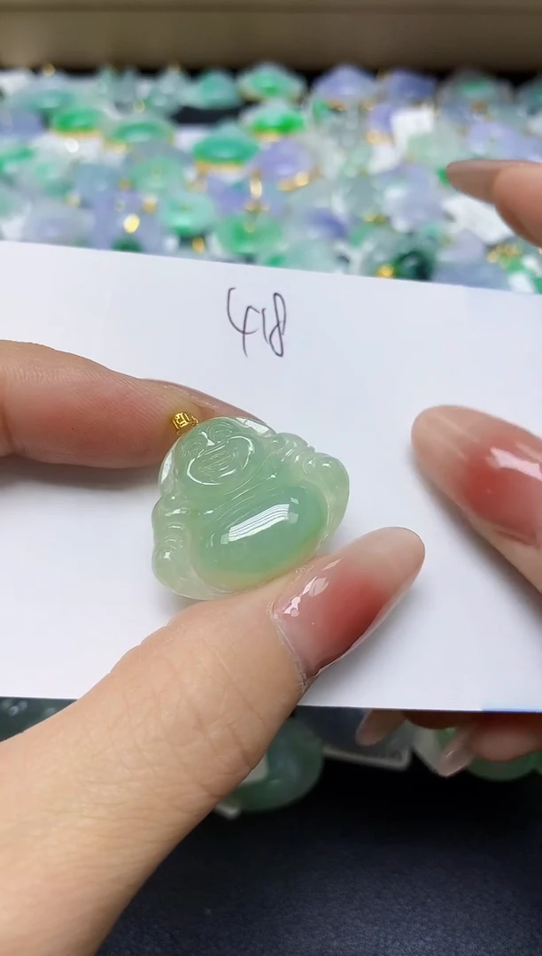 翡翠未镶嵌颈饰 天然缅甸翡翠A货