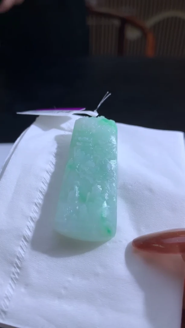 未镶嵌定制翡翠啦****啦翡翠