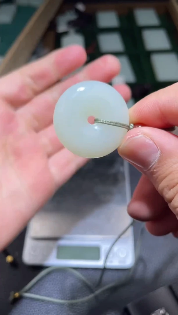 未镶嵌和田玉挂件平安扣