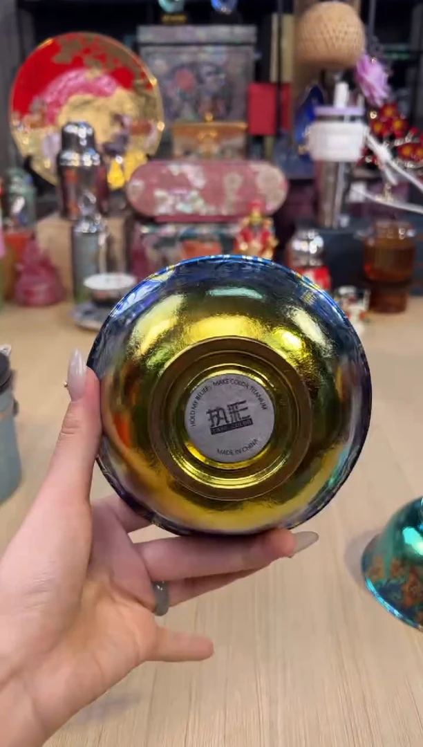 123执彩纯钛饭碗-云阙金