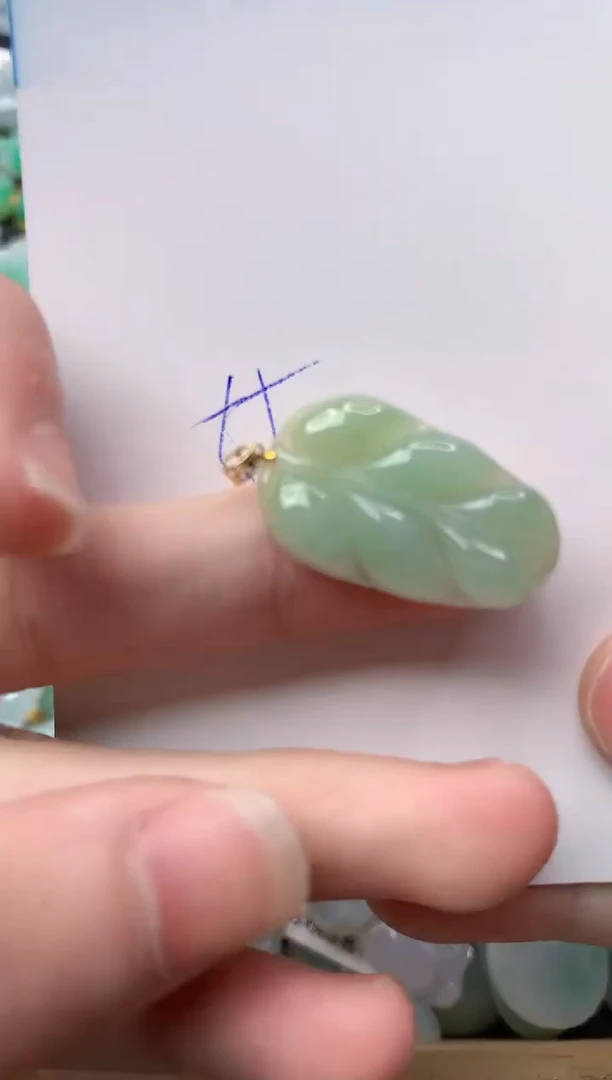 【闪购商品】翡翠颈饰18K金镶嵌27..........