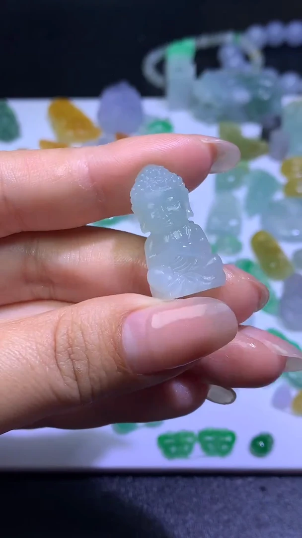 未镶嵌定制翡翠毛货