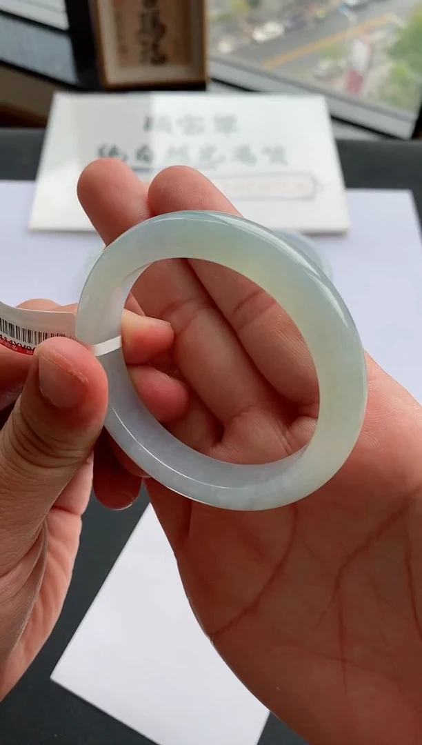 翡翠手镯未镶嵌11号55.5*12.4*8.6正圈