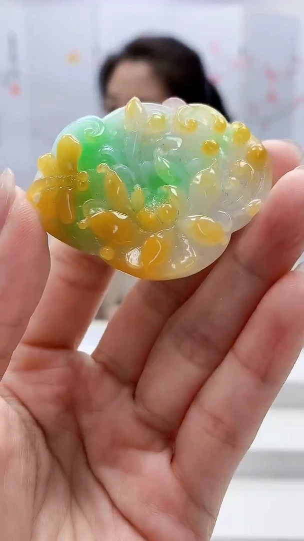 定制翡翠未镶嵌4902lr-毛货挂件120