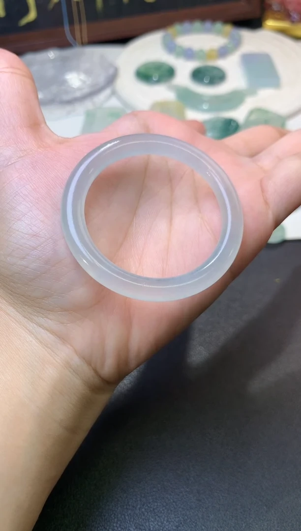 未镶嵌定制翡翠毛货