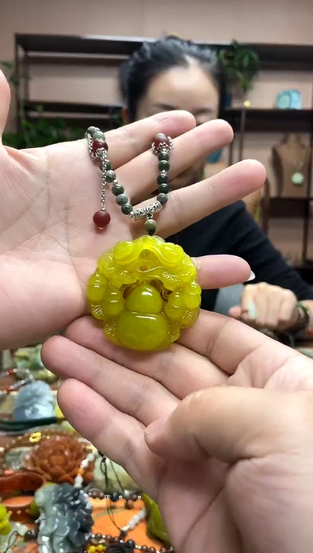 未镶嵌岫玉吊坠·