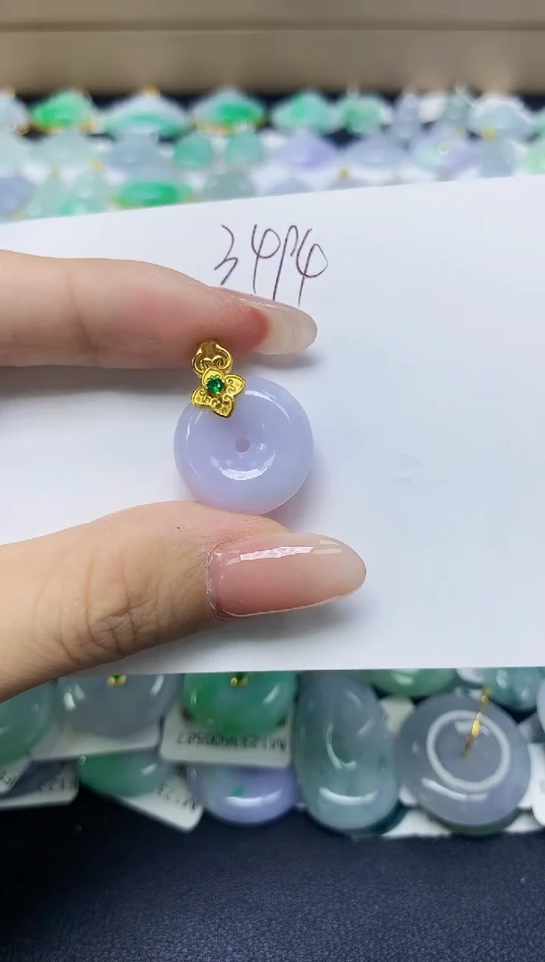 翡翠未镶嵌颈饰 天然缅甸翡翠A货