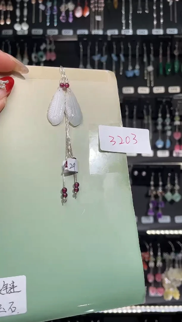 【闪购商品】紫晶耳饰银S925镶嵌喜欢拍