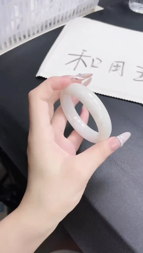 未镶嵌手镯和田玉9.27-34-54