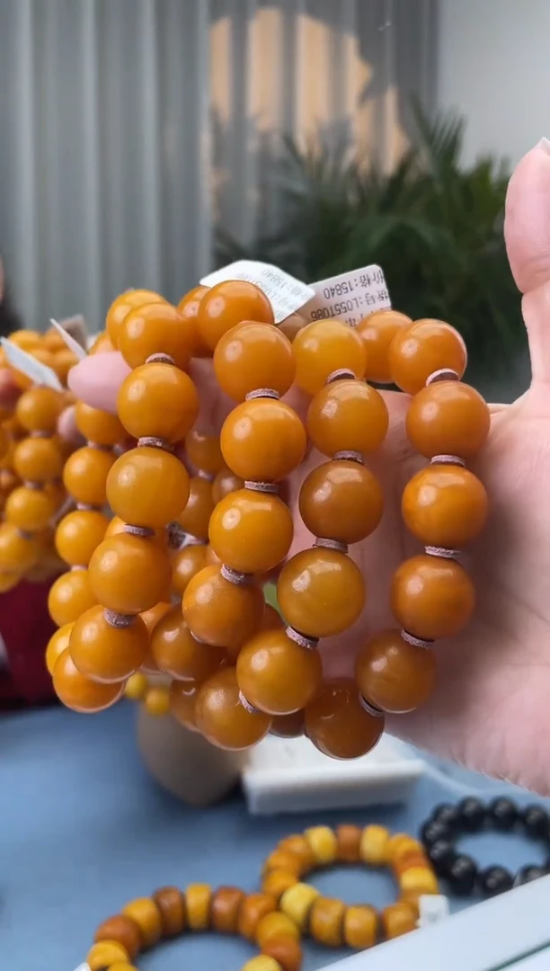 【闪购商品】蜜蜡珠宝奇石未镶嵌假一罚十，多样性发一件035.16