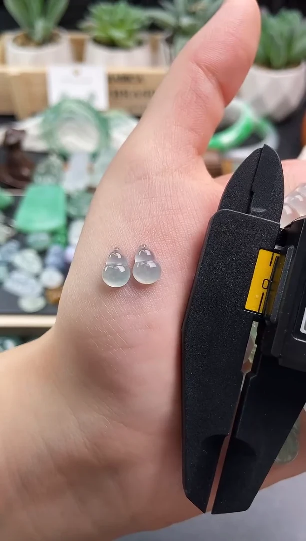 颈饰未镶嵌翡翠葫芦