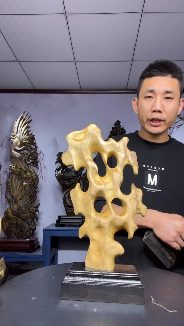 金丝楠木雕款圆***你金丝楠木工艺品摆件