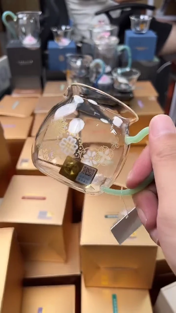 @@禾器晶彩美满皮球花浅玉色