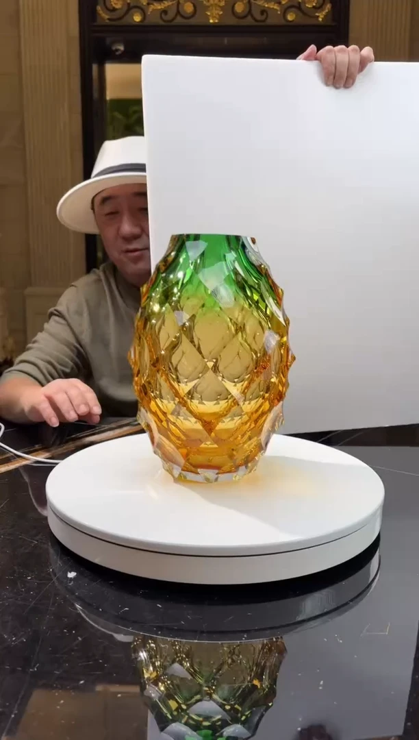 【闪购商品】摆件AJ05724金绿色菠萝花器