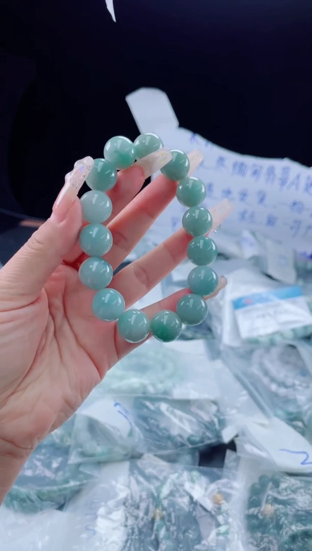 未镶嵌定制翡翠珠串