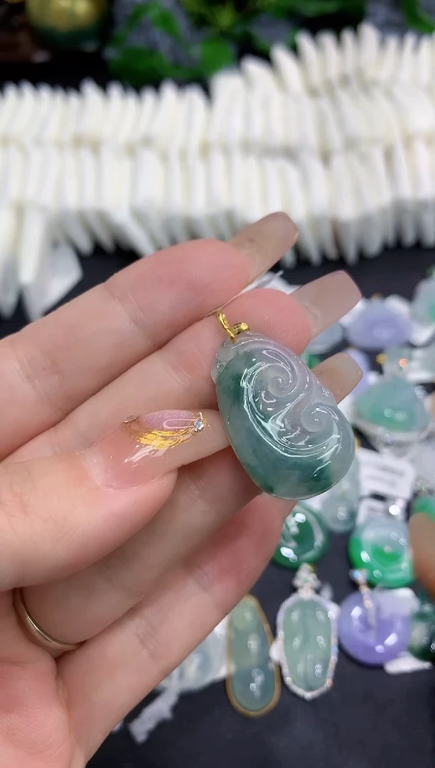 翡翠18K金镶嵌吊坠(不含链)1111