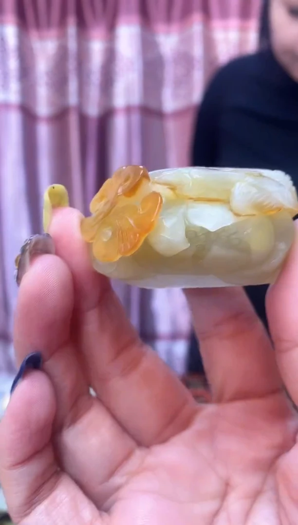 未镶嵌岫玉手牌