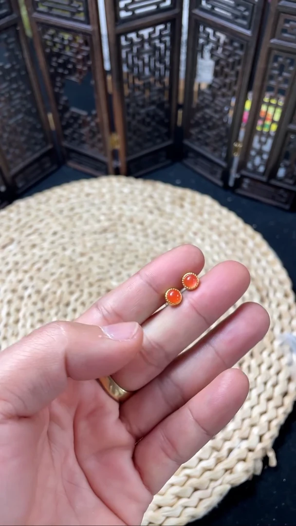 银S925镶嵌耳钉南红玛瑙冰红耳钉一对