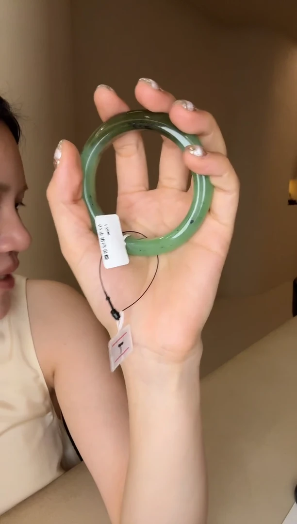 和田玉手镯未镶嵌56.5圈口（02苹果绿）