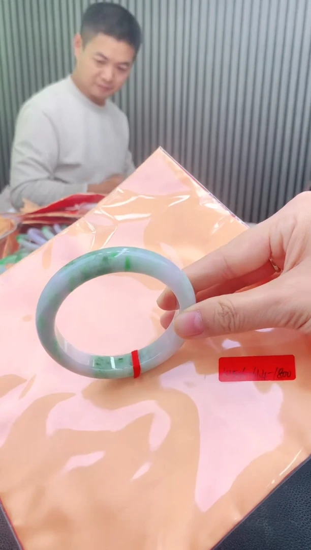 未镶嵌手镯翡翠61