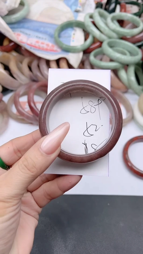 未镶嵌手镯石英质玉589