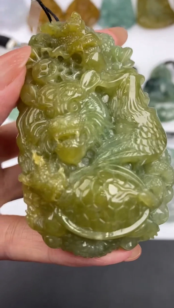 未镶嵌挂件翡翠莫**g2