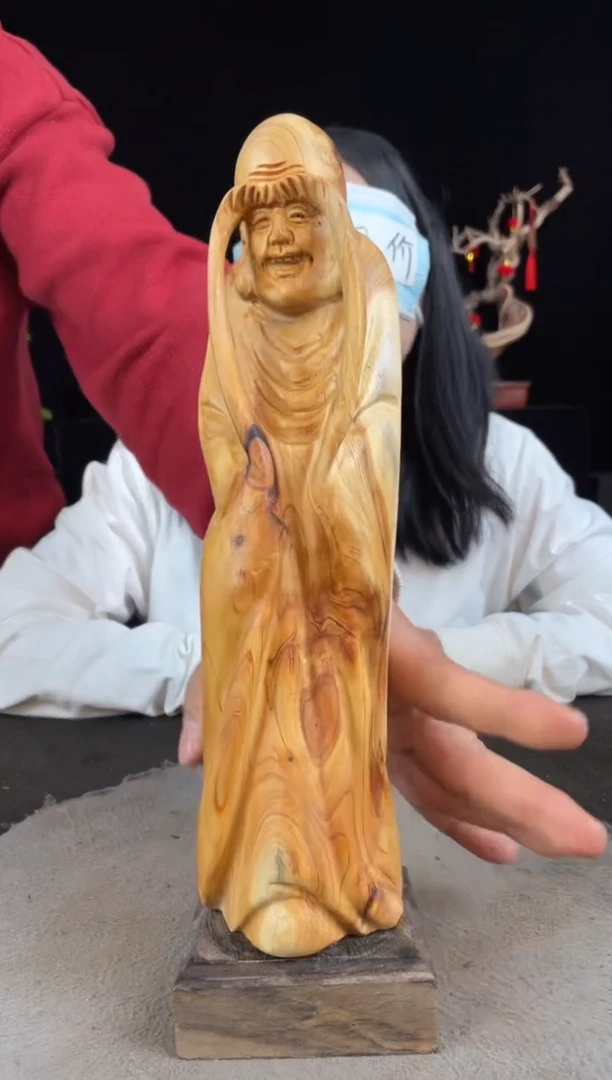 【闪购商品】柏木（崖柏）其他手工摆件,先抢先得!